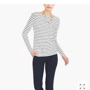 ✨*2 for $10* J. Crew Boatneck Artist Tee
